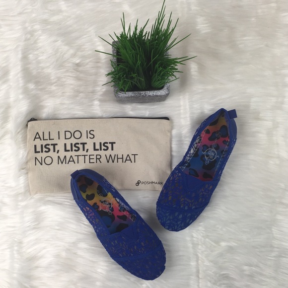 Sole Mates Blue Canvas Slip On Flats Size 6/7 - Picture 8 of 9